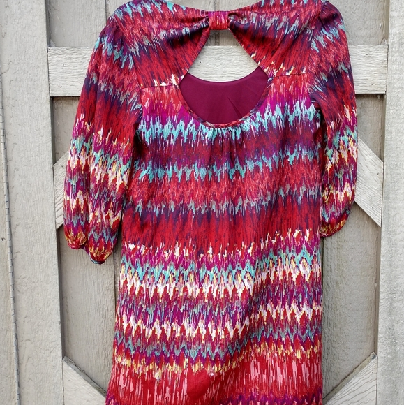 Lily Rose, multi-colored 3/4 length sleeve tunic - Picture 3 of 7